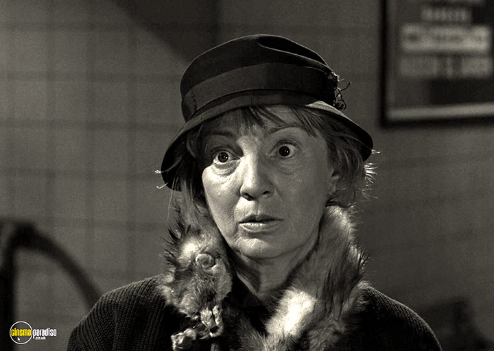 A still #59 from The Twilight Zone: Series 4 (1963)