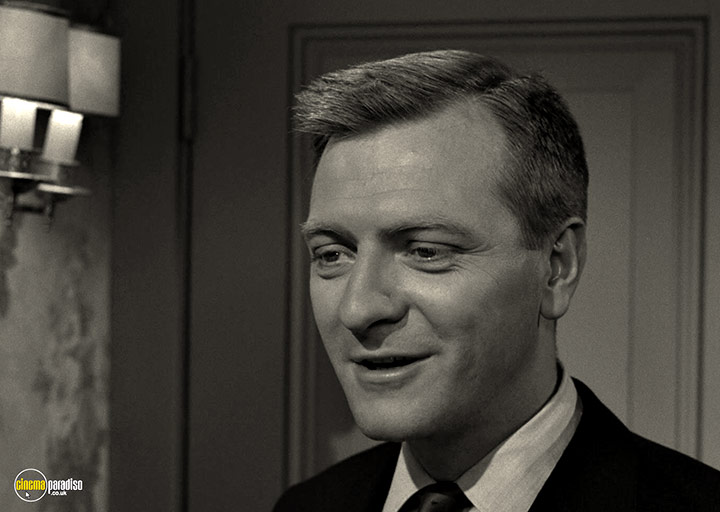 A still #46 from The Twilight Zone: Series 4 (1963)