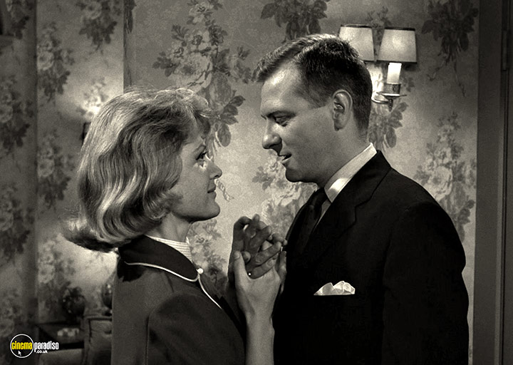 A still #44 from The Twilight Zone: Series 4 (1963)