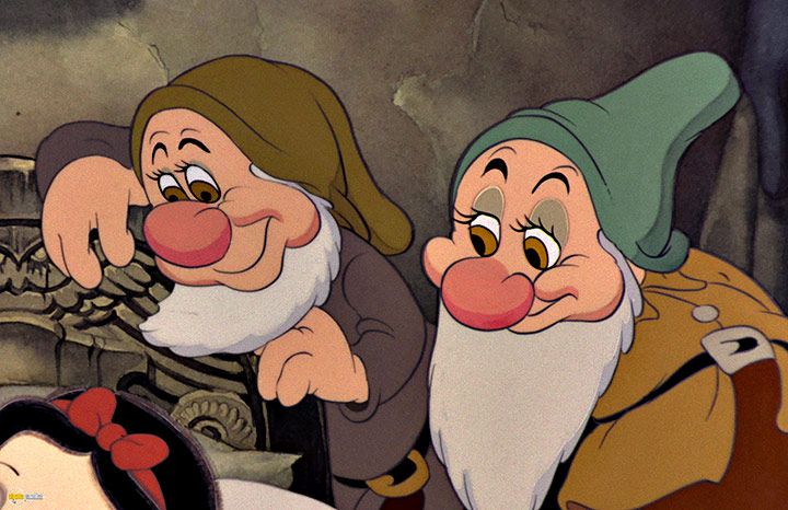 A still #18 from Snow White and the Seven Dwarfs (1937)