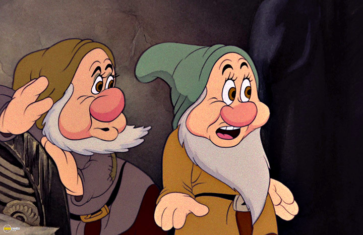 A still #19 from Snow White and the Seven Dwarfs (1937)