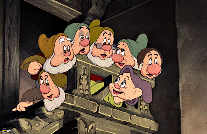 A still #28 from Snow White and the Seven Dwarfs (1937)