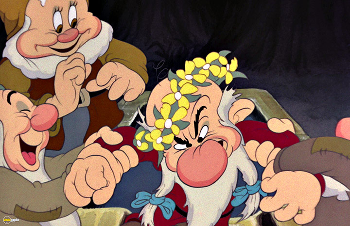 A still #38 from Snow White and the Seven Dwarfs (1937)