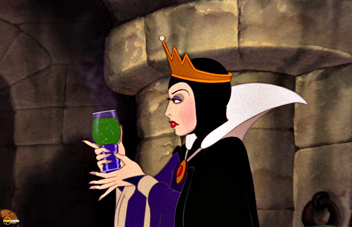 A still #13 from Snow White and the Seven Dwarfs (1937)