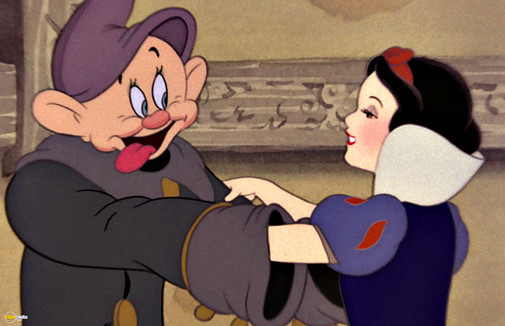 A still #44 from Snow White and the Seven Dwarfs (1937)