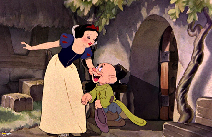 A still #51 from Snow White and the Seven Dwarfs (1937)