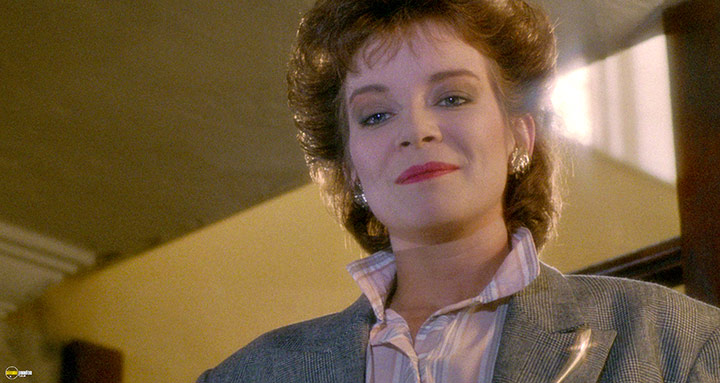 A still #61 from Hellraiser (1987)