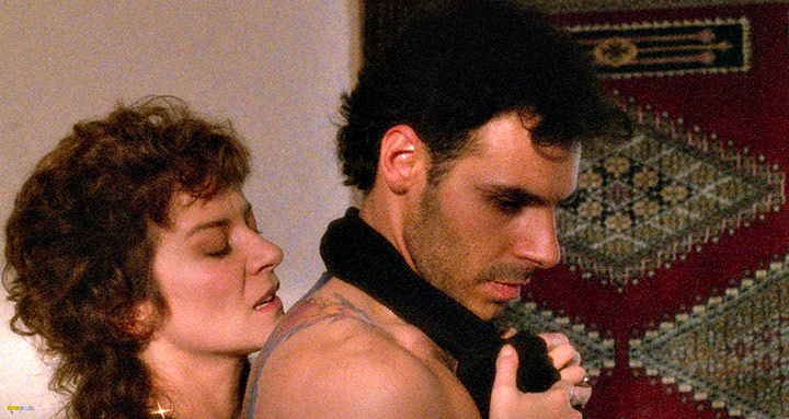 A still #16 from Hellraiser (1987)