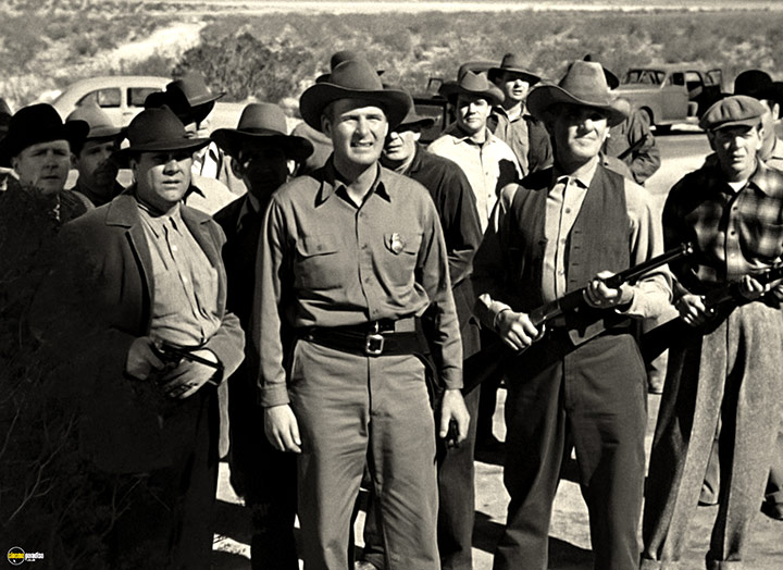 A still #4 from It Came from Outer Space (1953)