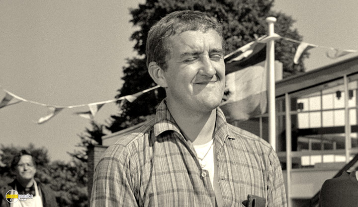 A still #52 from Ronnie Barker: A Home of Your Own (1964)