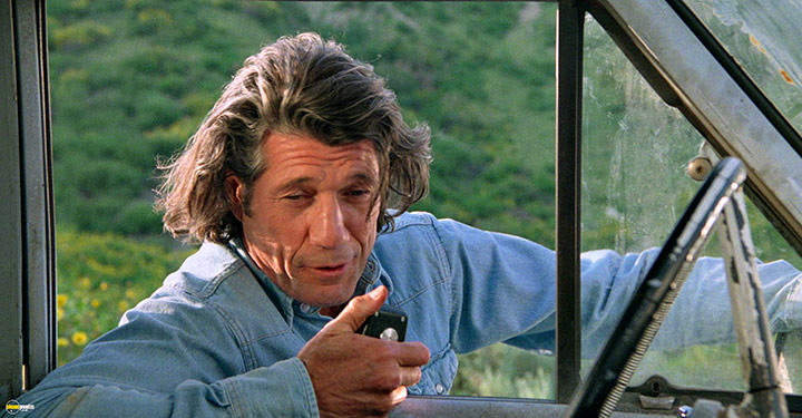 A still #16 from Tremors 2 (1996)