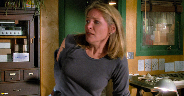 A still #31 from Tremors 2 (1996)