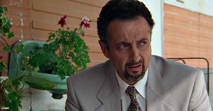 A still #33 from Tremors 2 (1996)