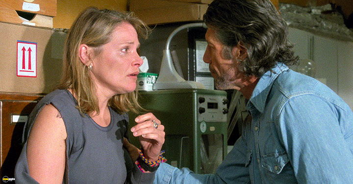 A still #34 from Tremors 2 (1996)