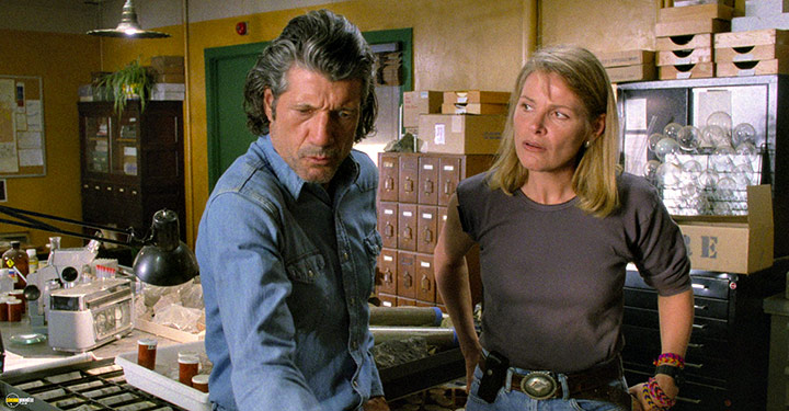 A still #42 from Tremors 2 (1996)