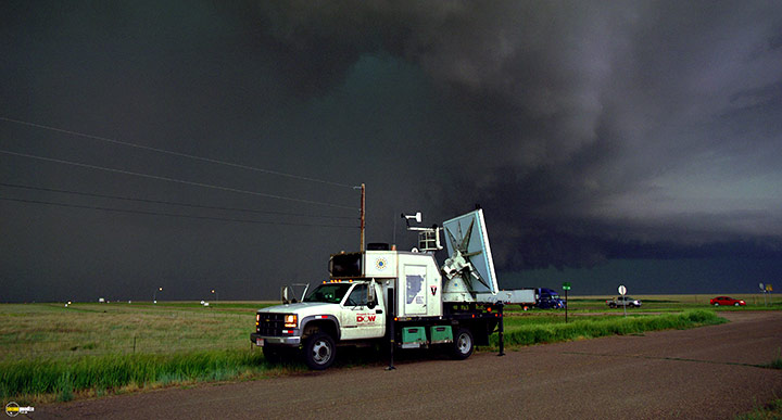 A still #25 from Tornado Alley (2011)