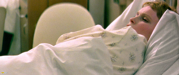 A still #33 from Full Circle (1977)