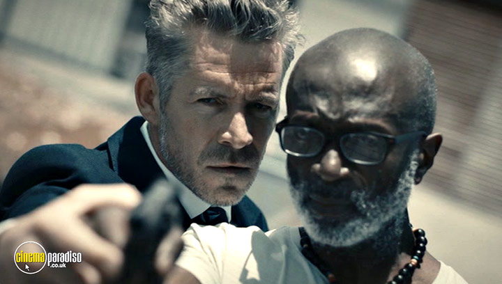 A still #42 from Death in Paradise: Series 13 (2024)