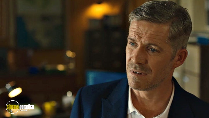A still #49 from Death in Paradise: Series 13 (2024)