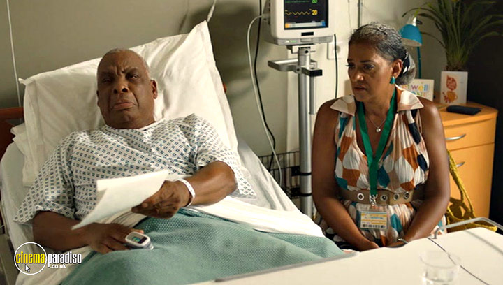 A still #14 from Death in Paradise: Series 13 (2024)
