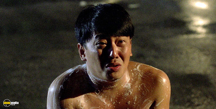 A still #7 from The Inspector Wears Skirts 2 (1989)