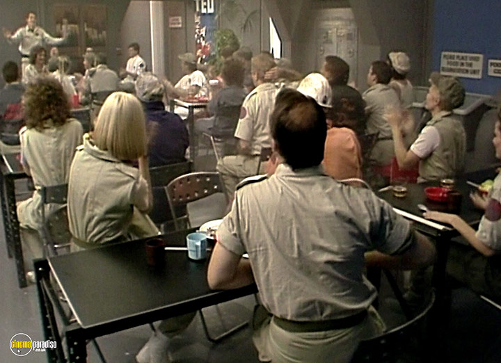 A still #32 from Red Dwarf: Series 1 (1988)