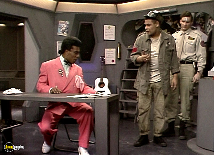 A still #70 from Red Dwarf: Series 1 (1988)