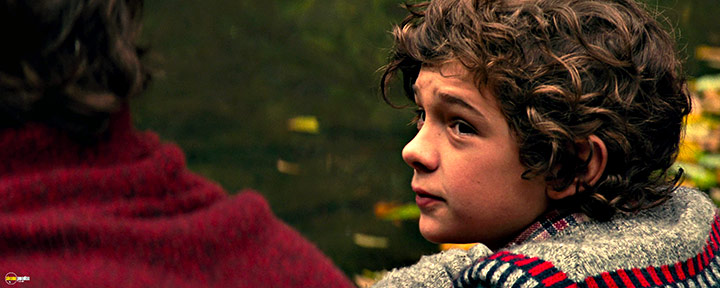 A still #21 from A Quiet Place (2018)