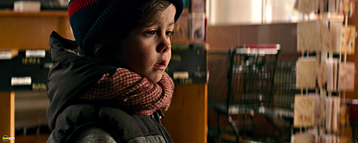 A still #37 from A Quiet Place (2018)