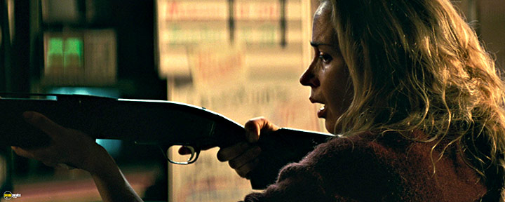 A still #39 from A Quiet Place (2018)