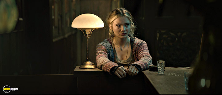 A still #11 from Baghead (2023)
