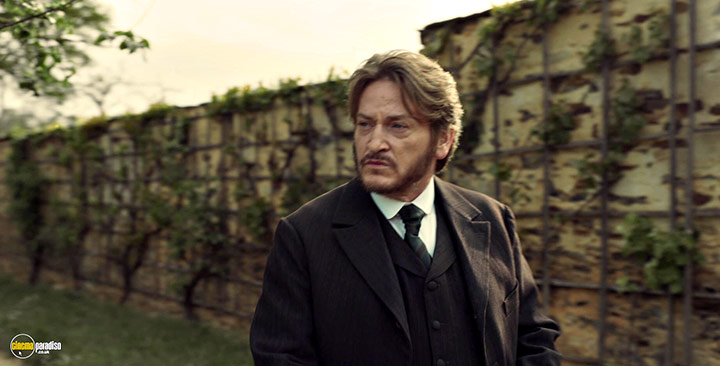 A still #5 from The Taste of Things (2023)