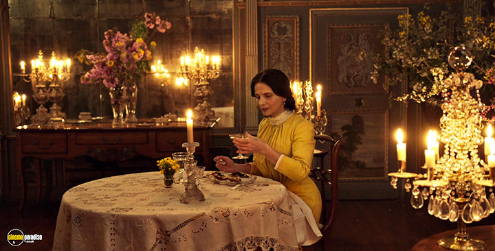 A still #24 from The Taste of Things (2023)