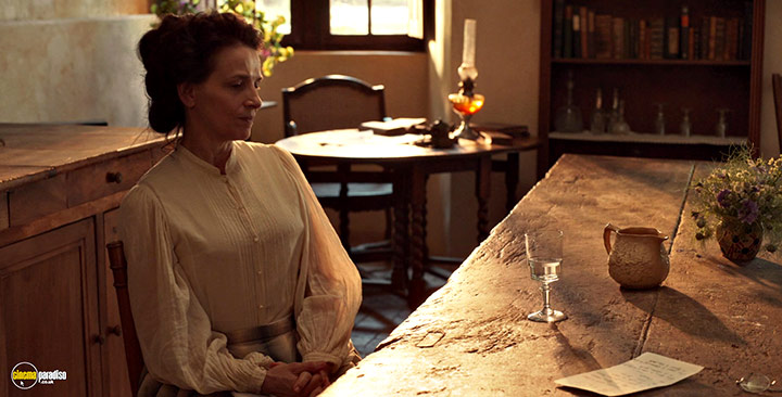 A still #29 from The Taste of Things (2023)