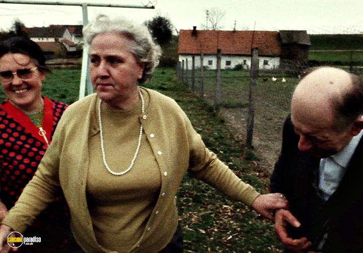 A still #28 from Land of Silence and Darkness (1971)