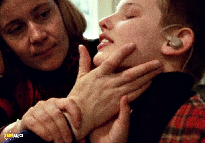 A still #49 from Land of Silence and Darkness (1971)