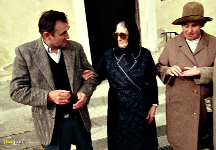 A still #62 from Land of Silence and Darkness (1971)