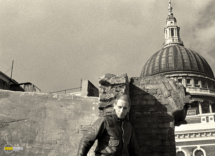 A still #24 from Pool of London (1951)