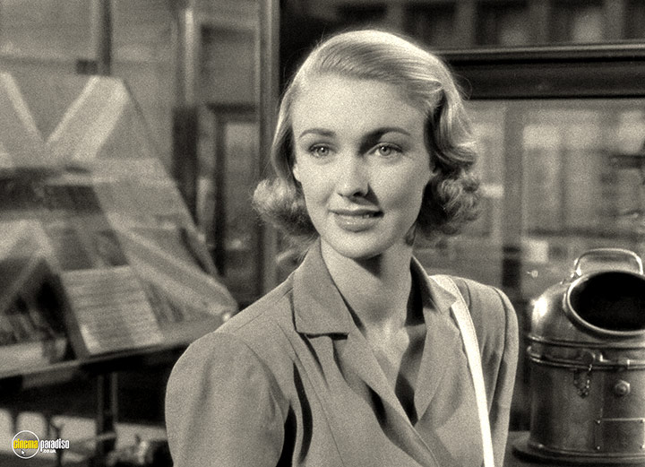 A still #3 from Pool of London (1951)