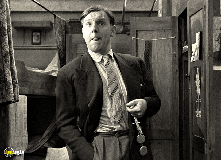 A still #14 from Pool of London (1951)