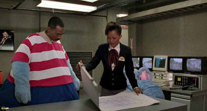 A still #47 from Beverly Hills Cop III (1994)