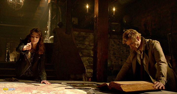 A still #26 from Constantine (2015)