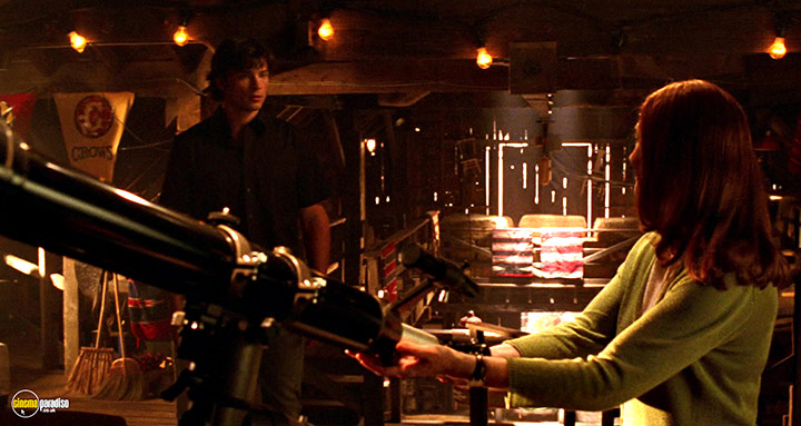 A still #14 from Smallville: Series 4 (2004)