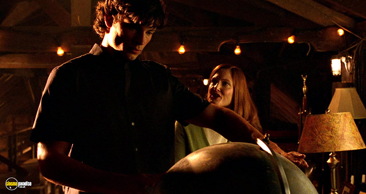 A still #15 from Smallville: Series 4 (2004)