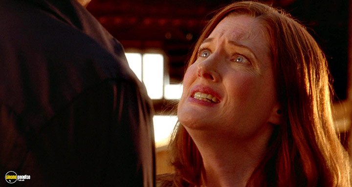 A still #20 from Smallville: Series 4 (2004)