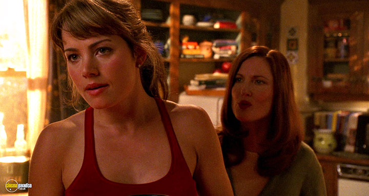 A still #31 from Smallville: Series 4 (2004)