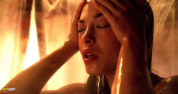 A still #57 from Smallville: Series 4 (2004)