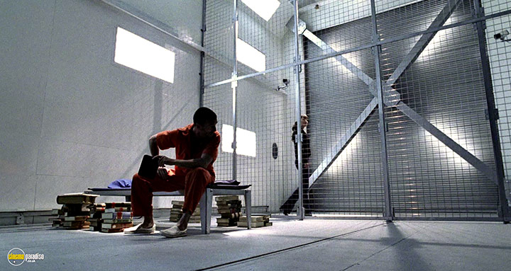 A still #58 from Smallville: Series 4 (2004)