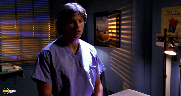 A still #2 from Smallville: Series 4 (2004)
