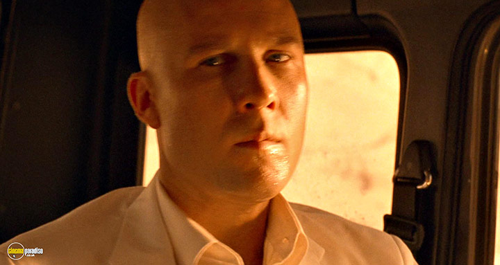 A still #71 from Smallville: Series 4 (2004)